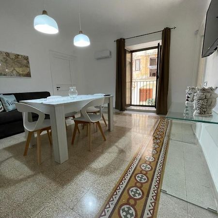 Dimora Sant Agostino Luxury Maximum Theater Apartment Palermo Exterior foto